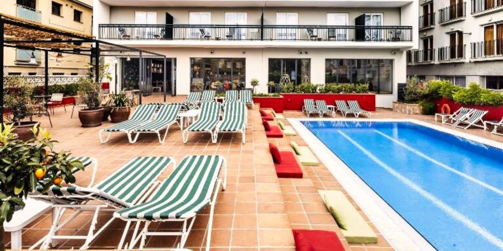AQUA Hotel Bertran Park : hôtel AQUA à Lloret de Mar