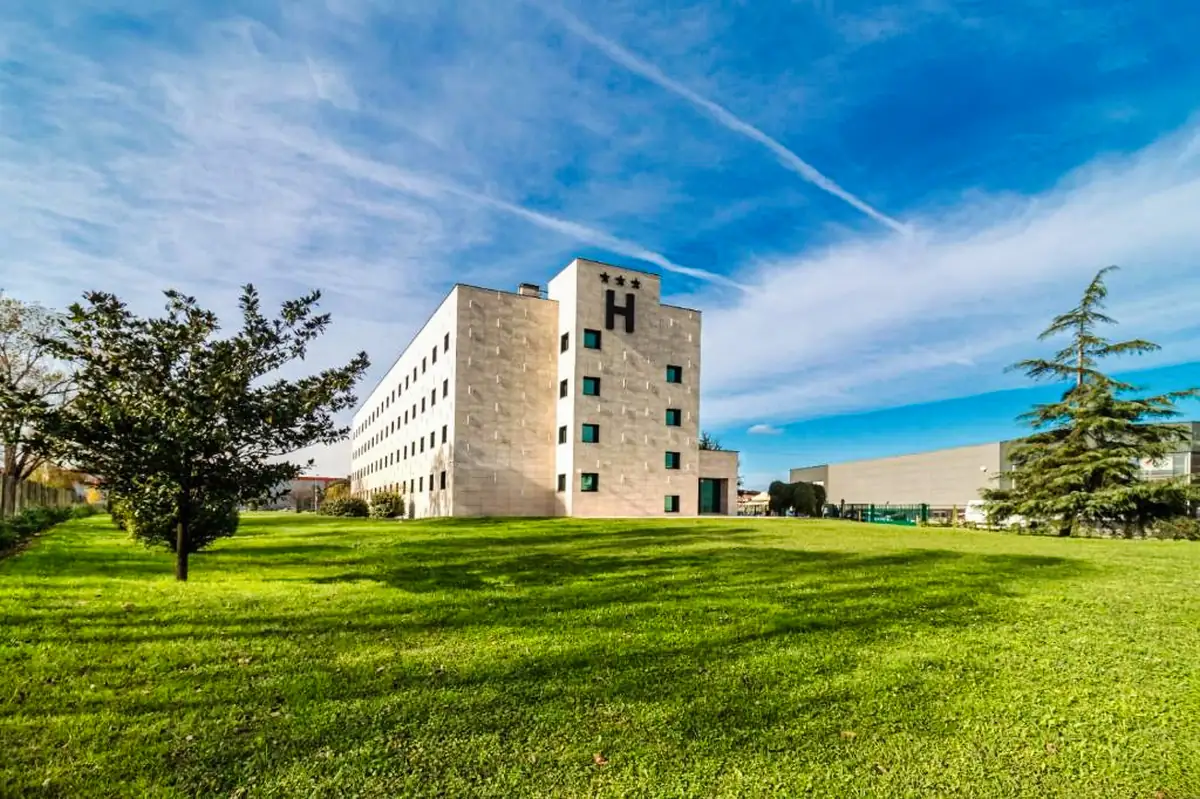 Hotel Puerta Santander