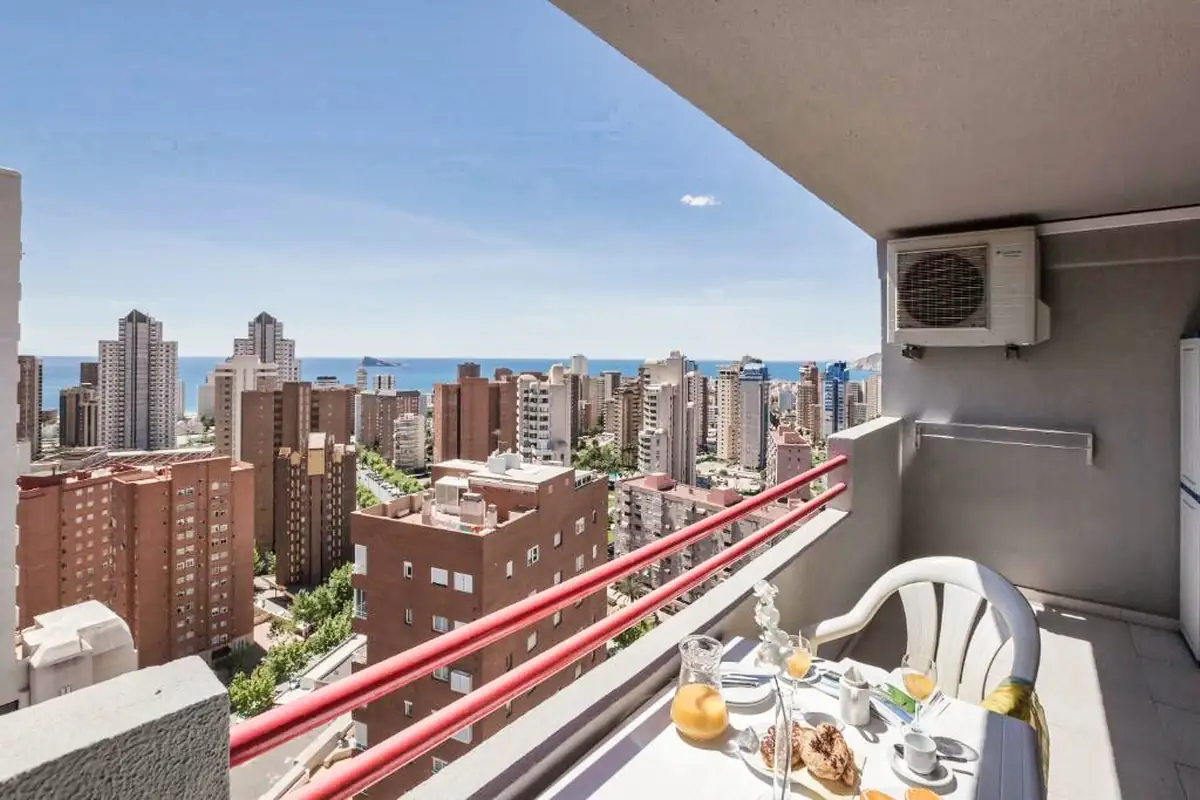 Pierre & Vacances Benidorm Levante - Adults Recommended