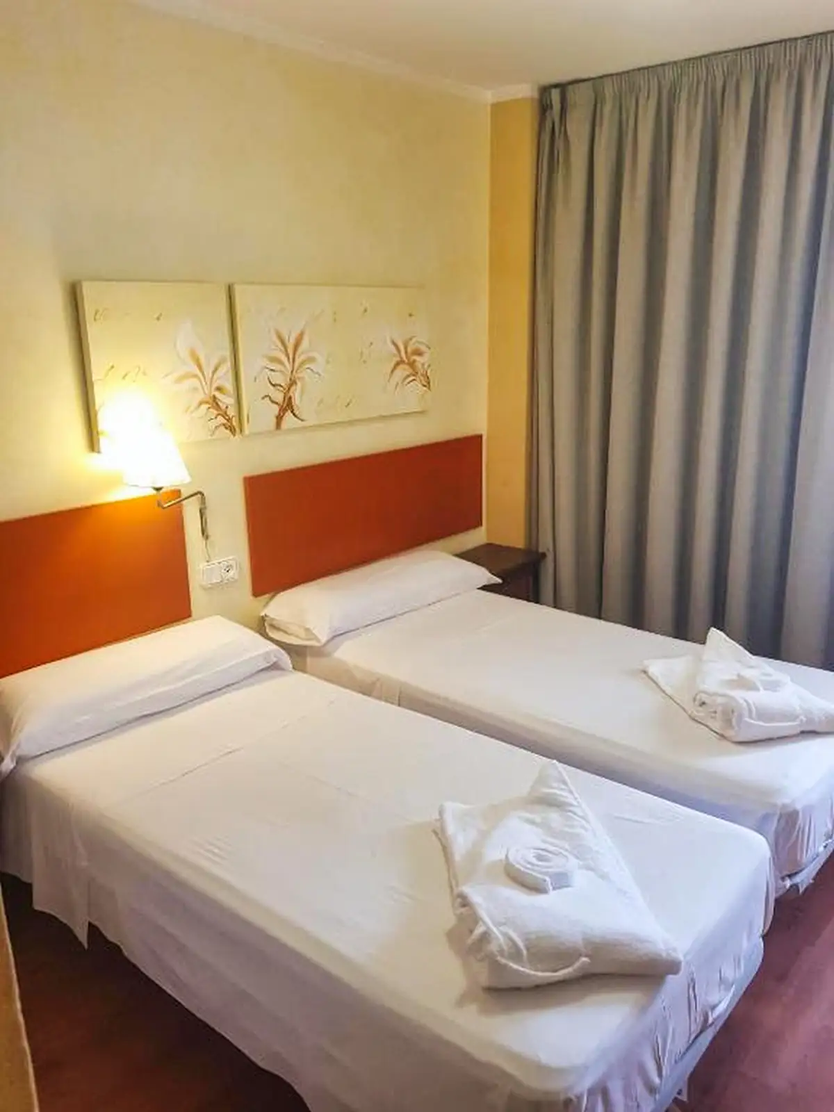 Apartamentos Parot Quality