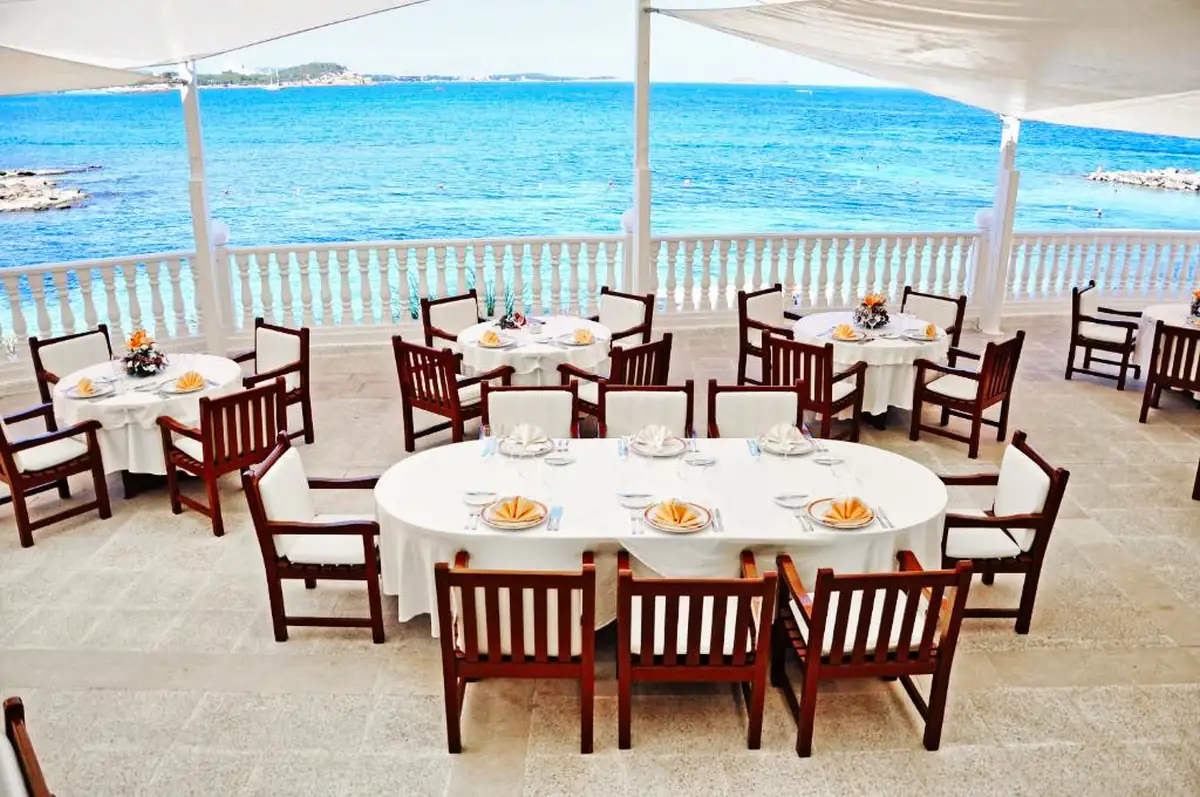 Grand Palladium Hotel