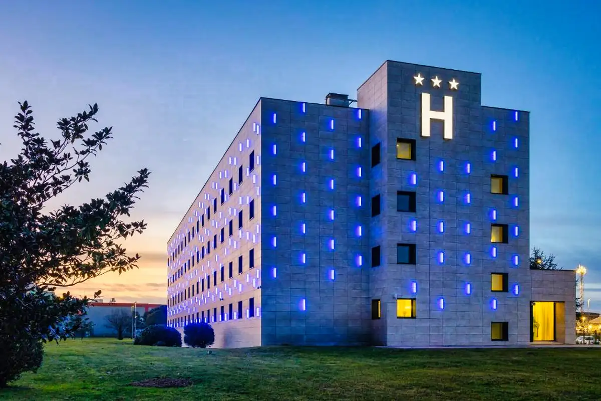 Hotel Puerta Santander