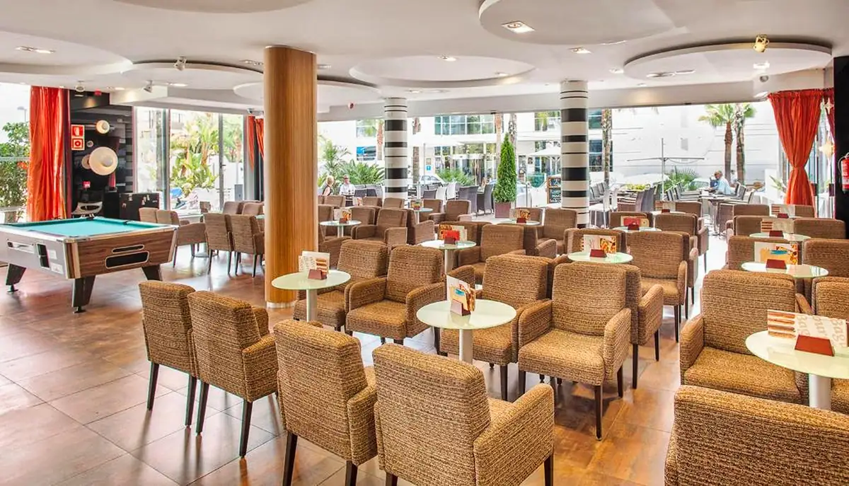 Hôtel RH Royal - Adults Recommended