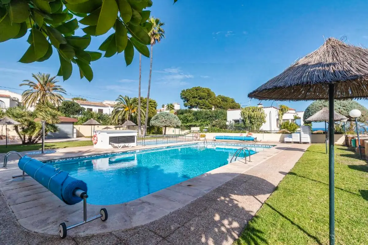 Aparto Residence Galetamar