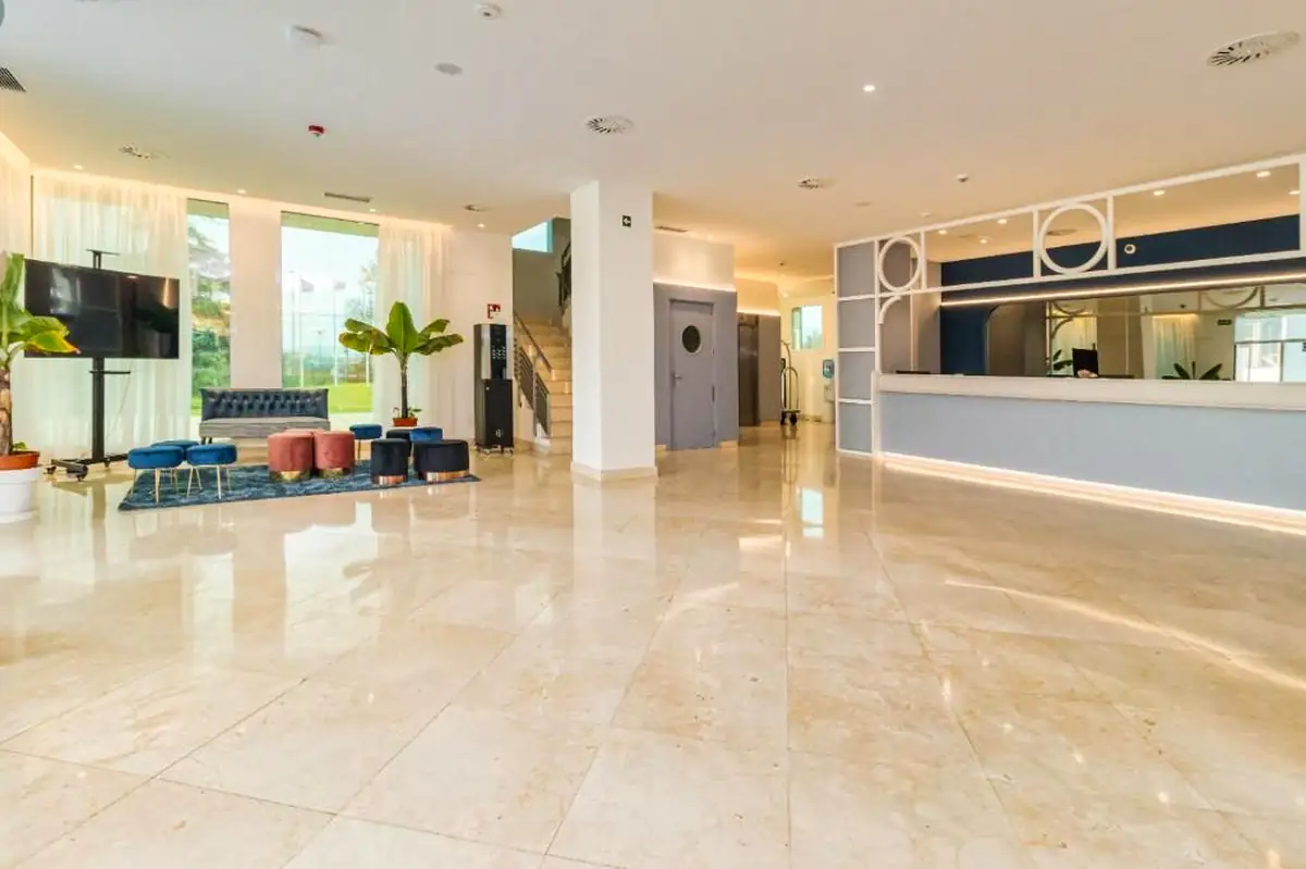 Hotel Puerta Santander