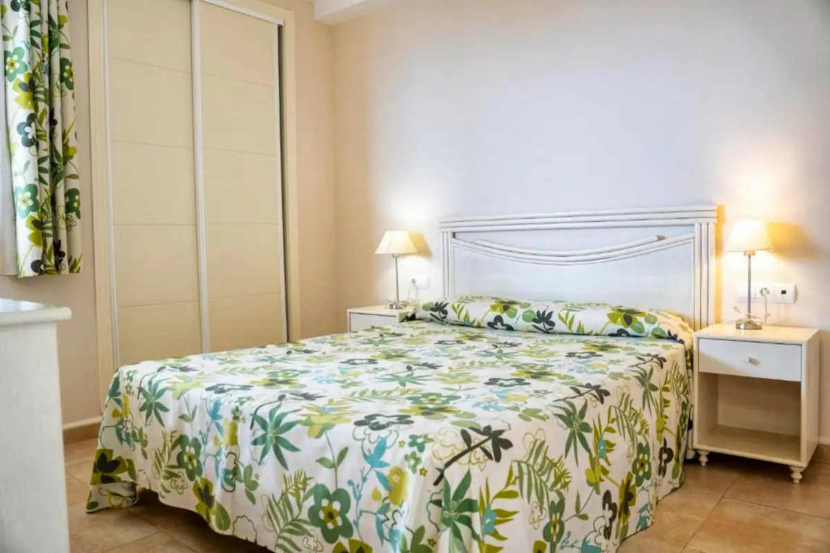 Esmeralda Suites Apartments
