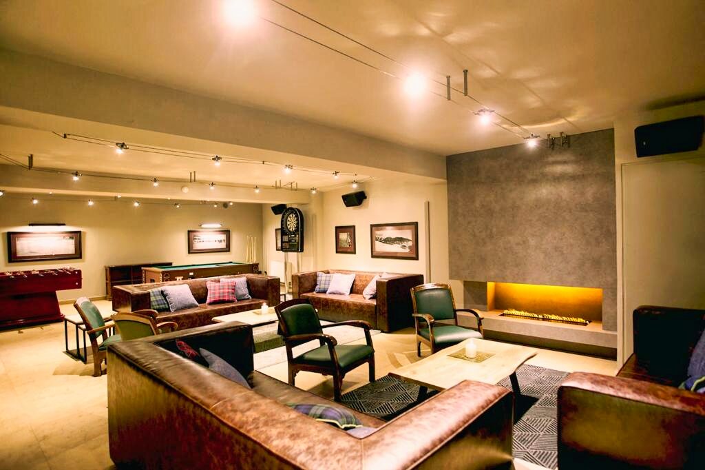 Ski Plaza and Wellness