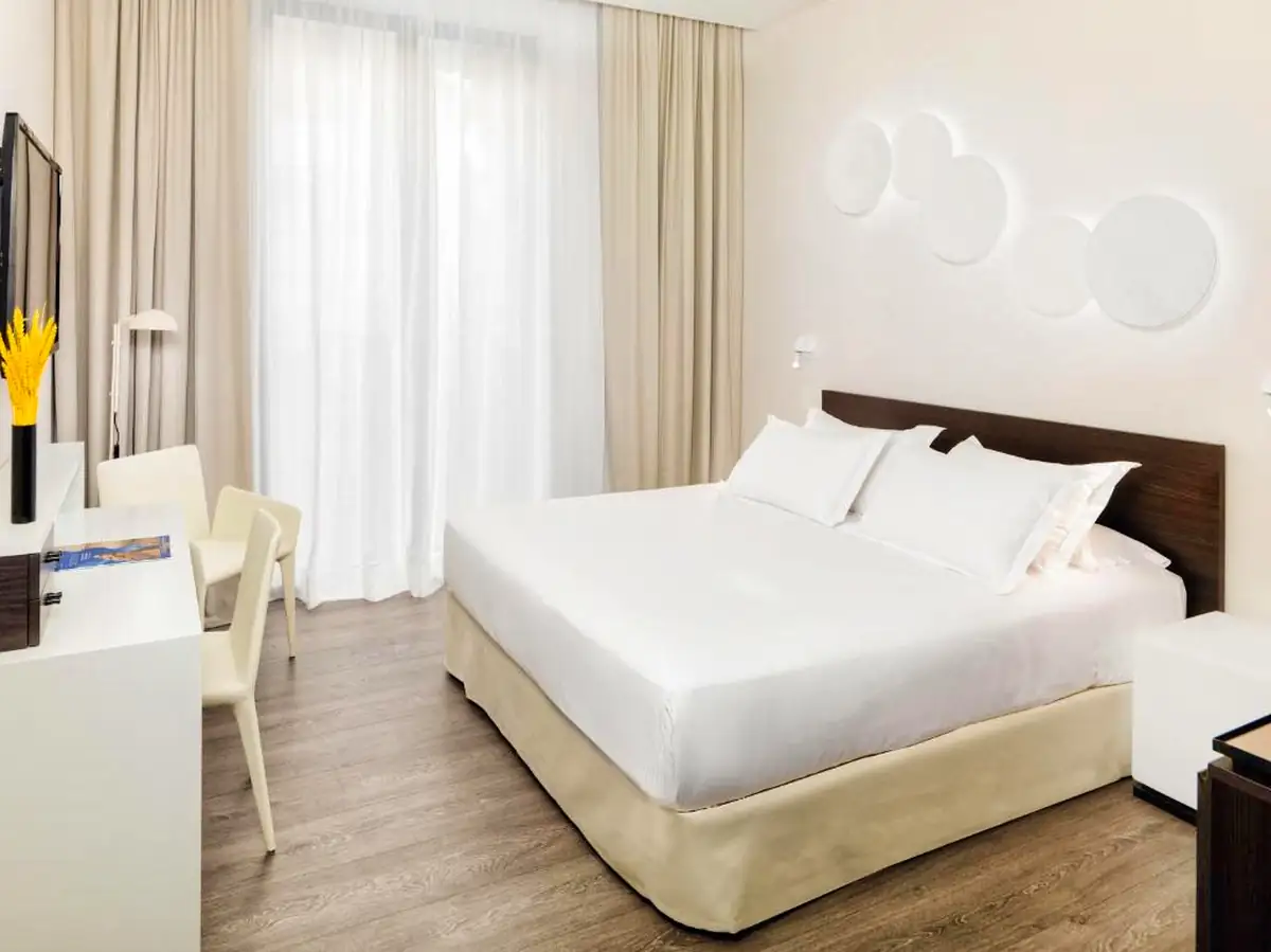 H10 Port Vell