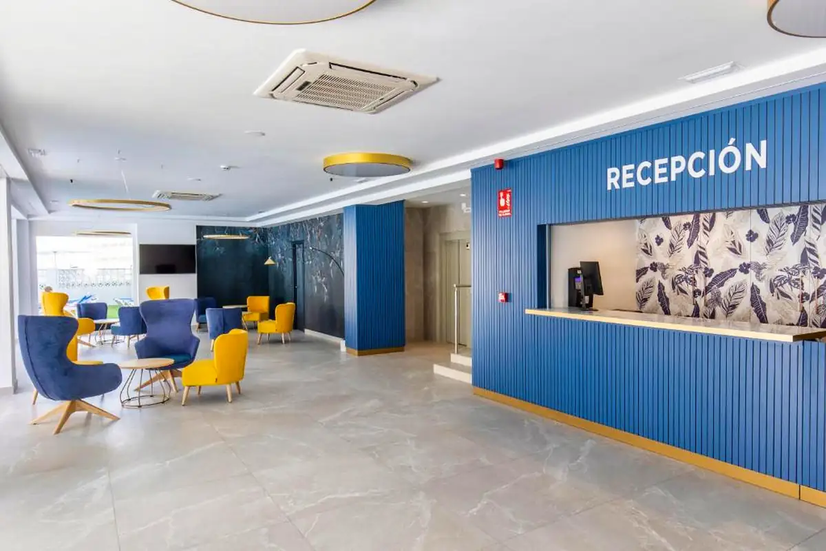 Aparthotel BCL Levante Beach