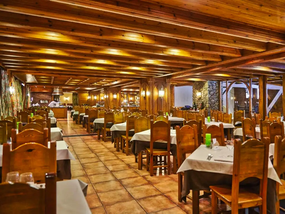 Sport Hotel Village