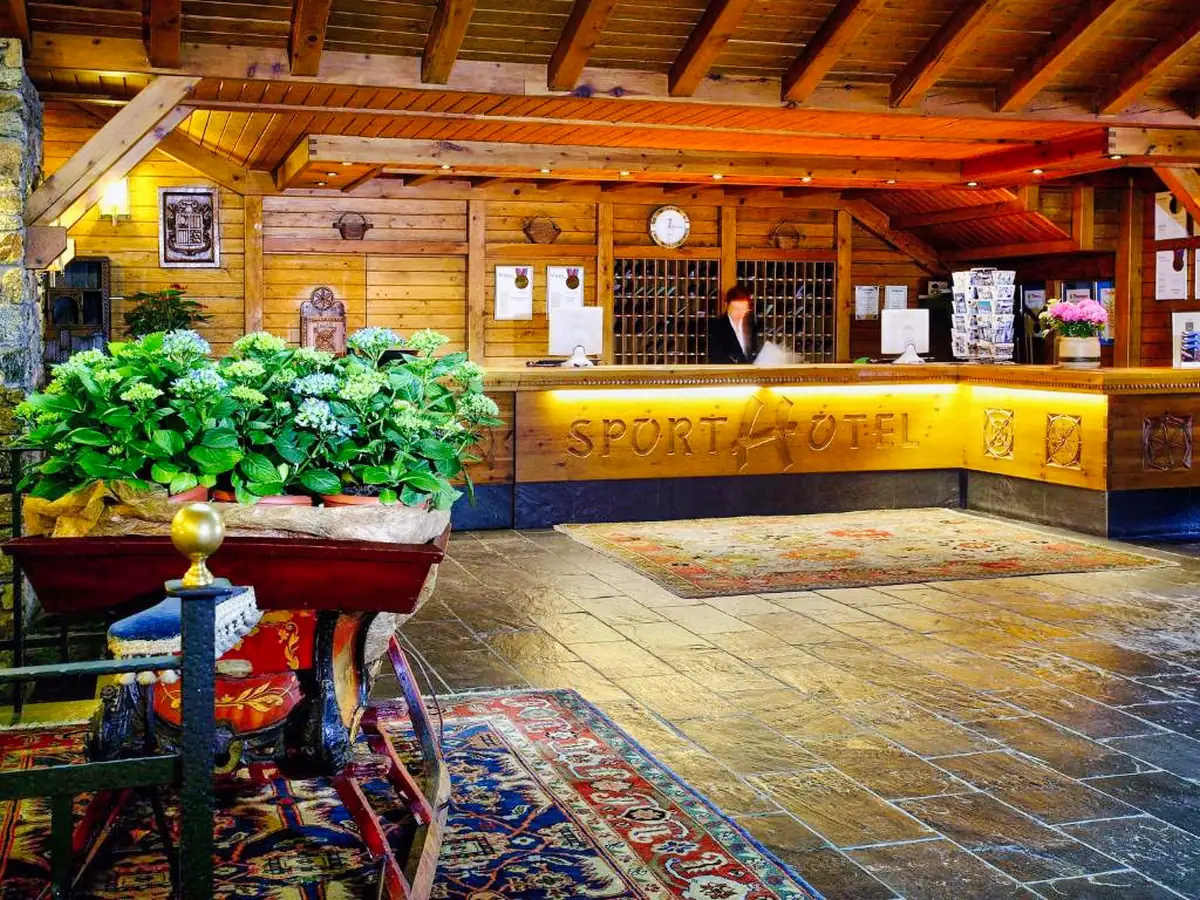 Sport Hotel Village