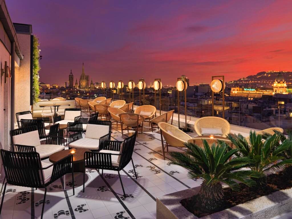 Hôtel H10 Cubik