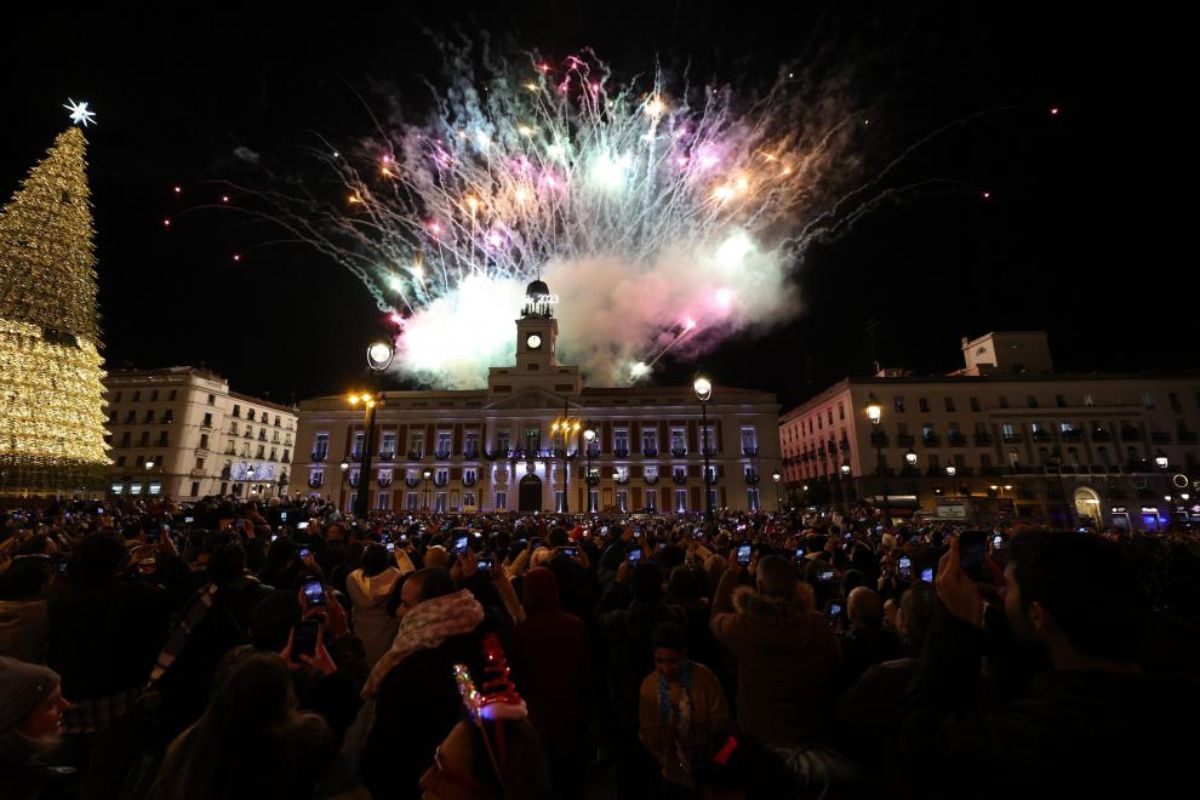 Puerta del Sol 12 coups de minuit