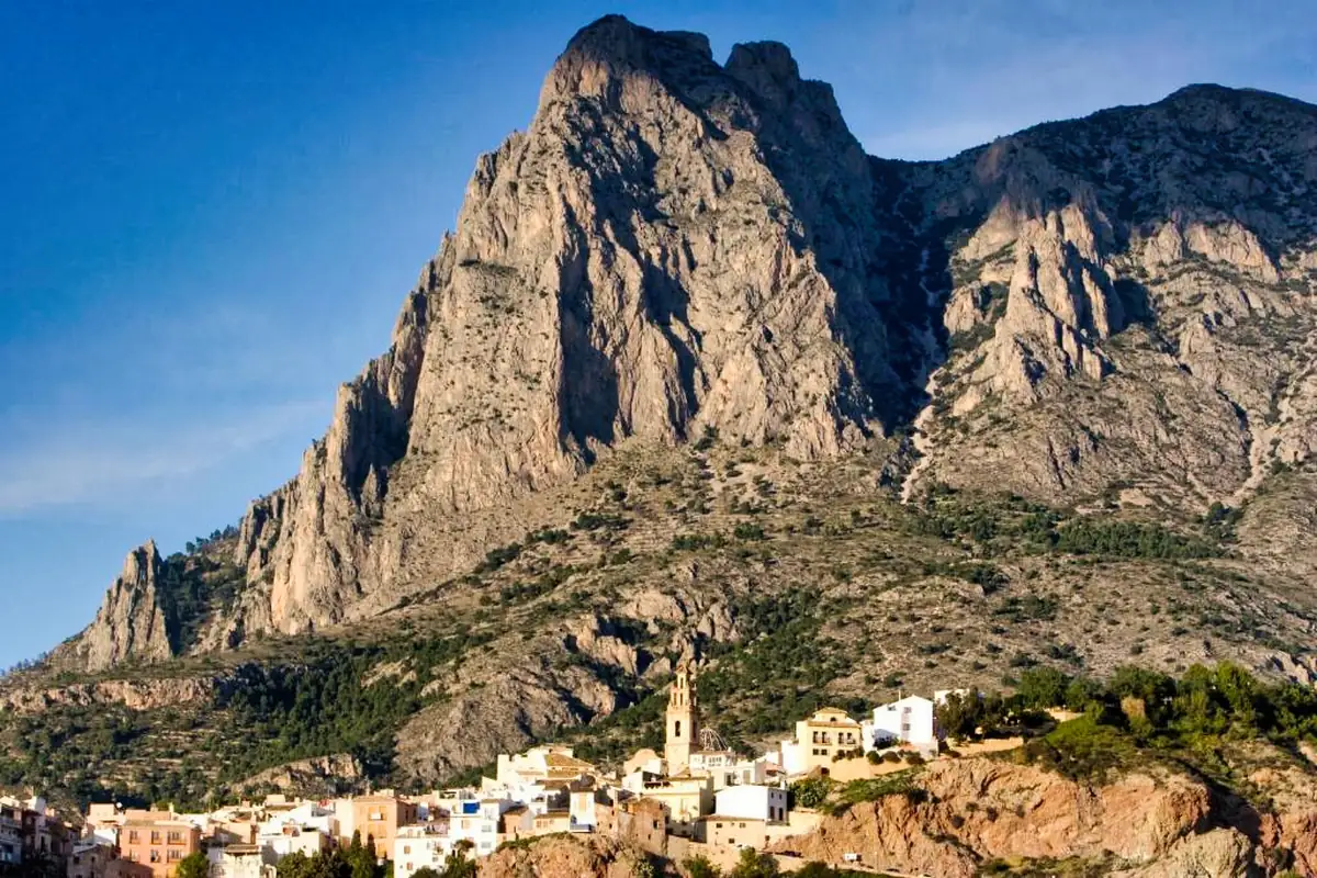 Nature Suites Puig Campana Hotel