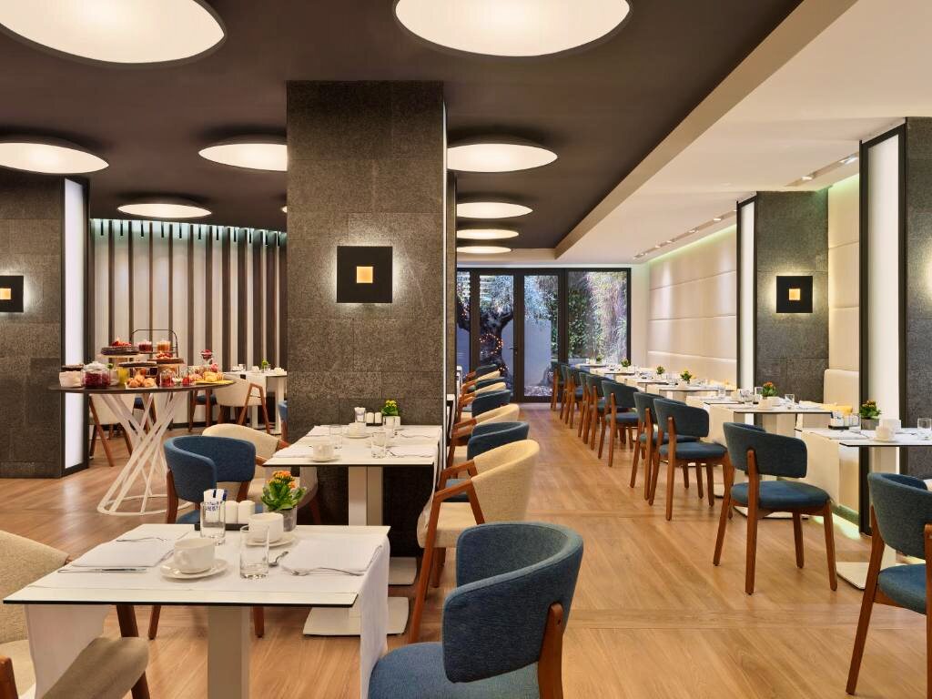 Hôtel H10 Urquinaona Plaza