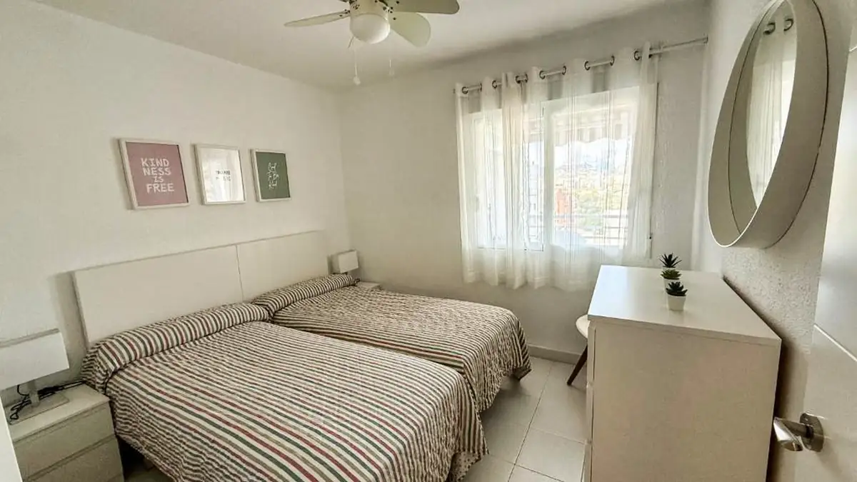 Esmeralda Apartments