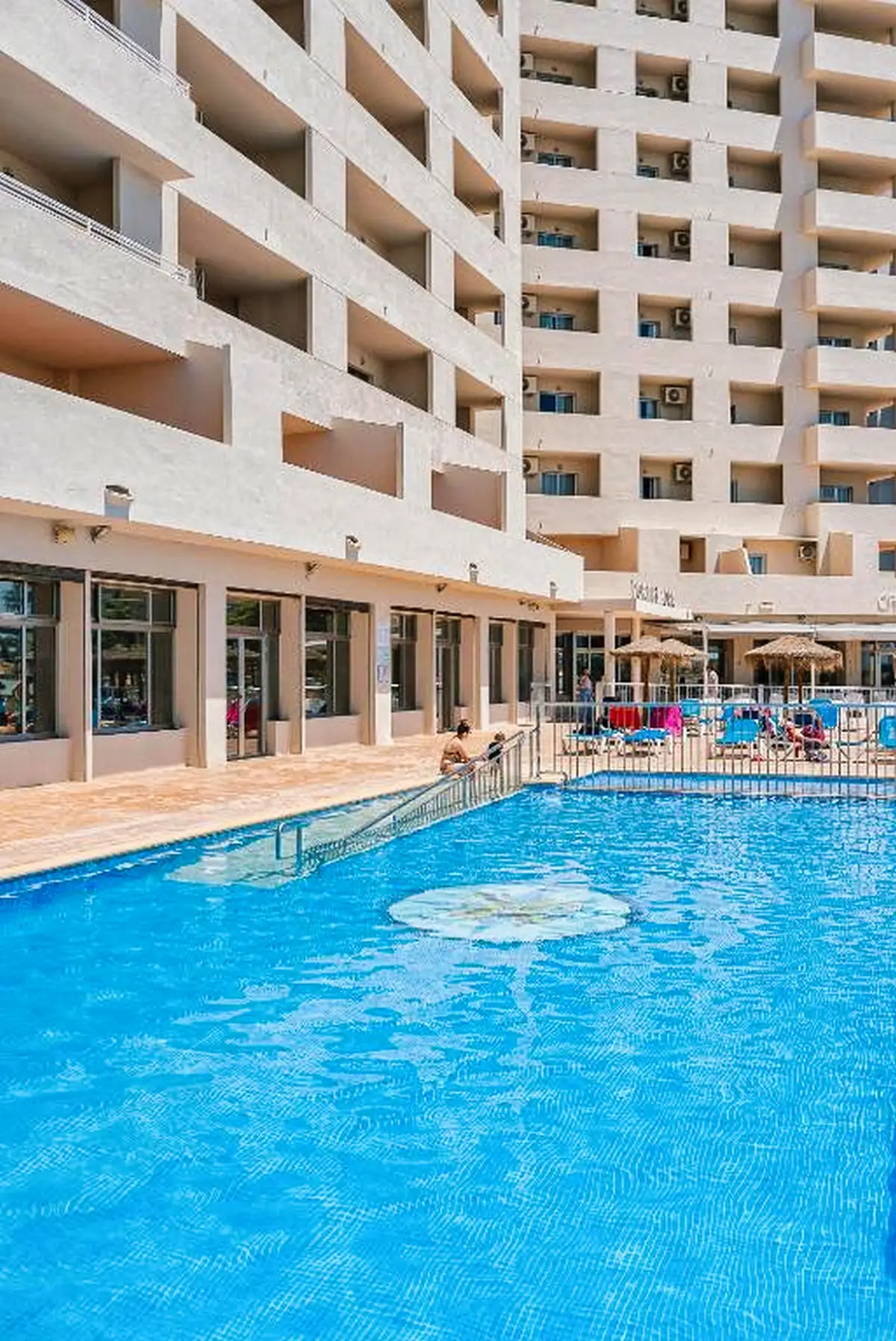 Hôtel Port Europa