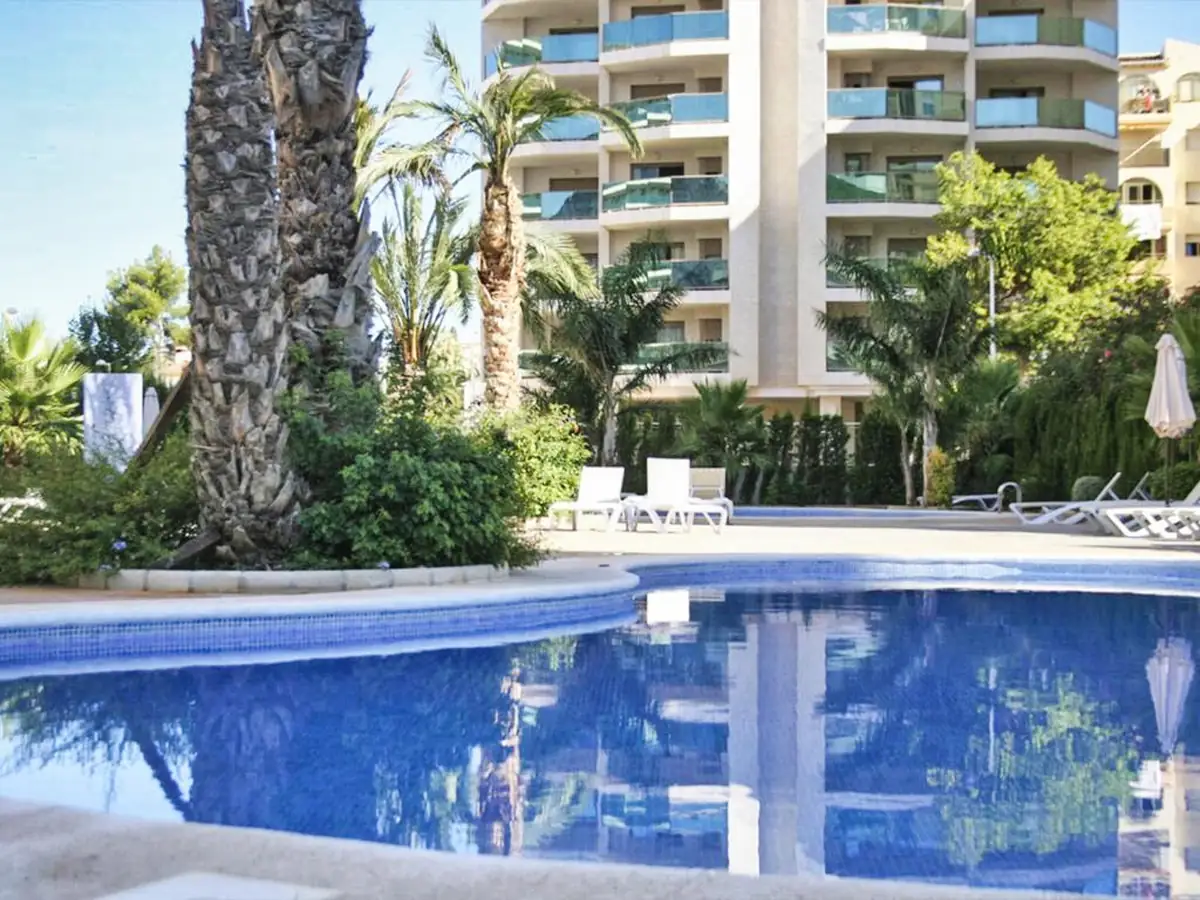 Esmeralda Suites Apartments