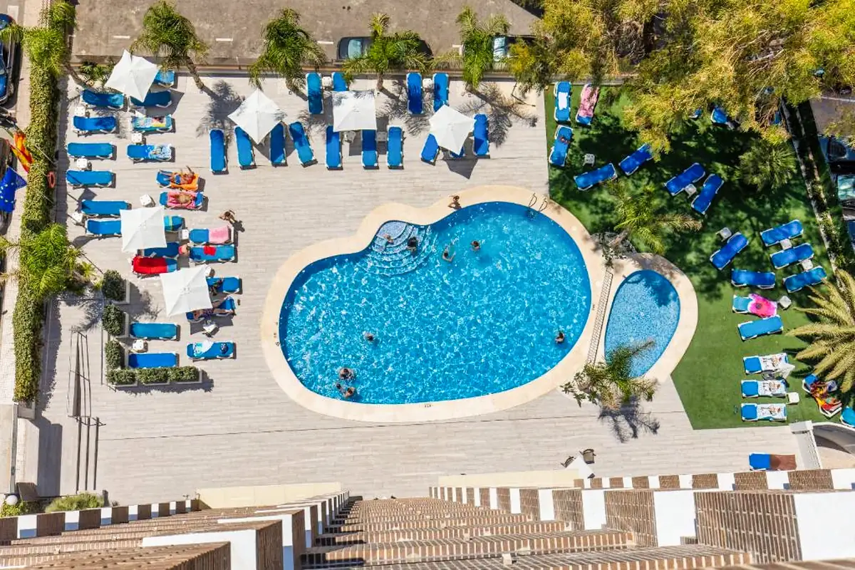Aparthotel BCL Levante Beach