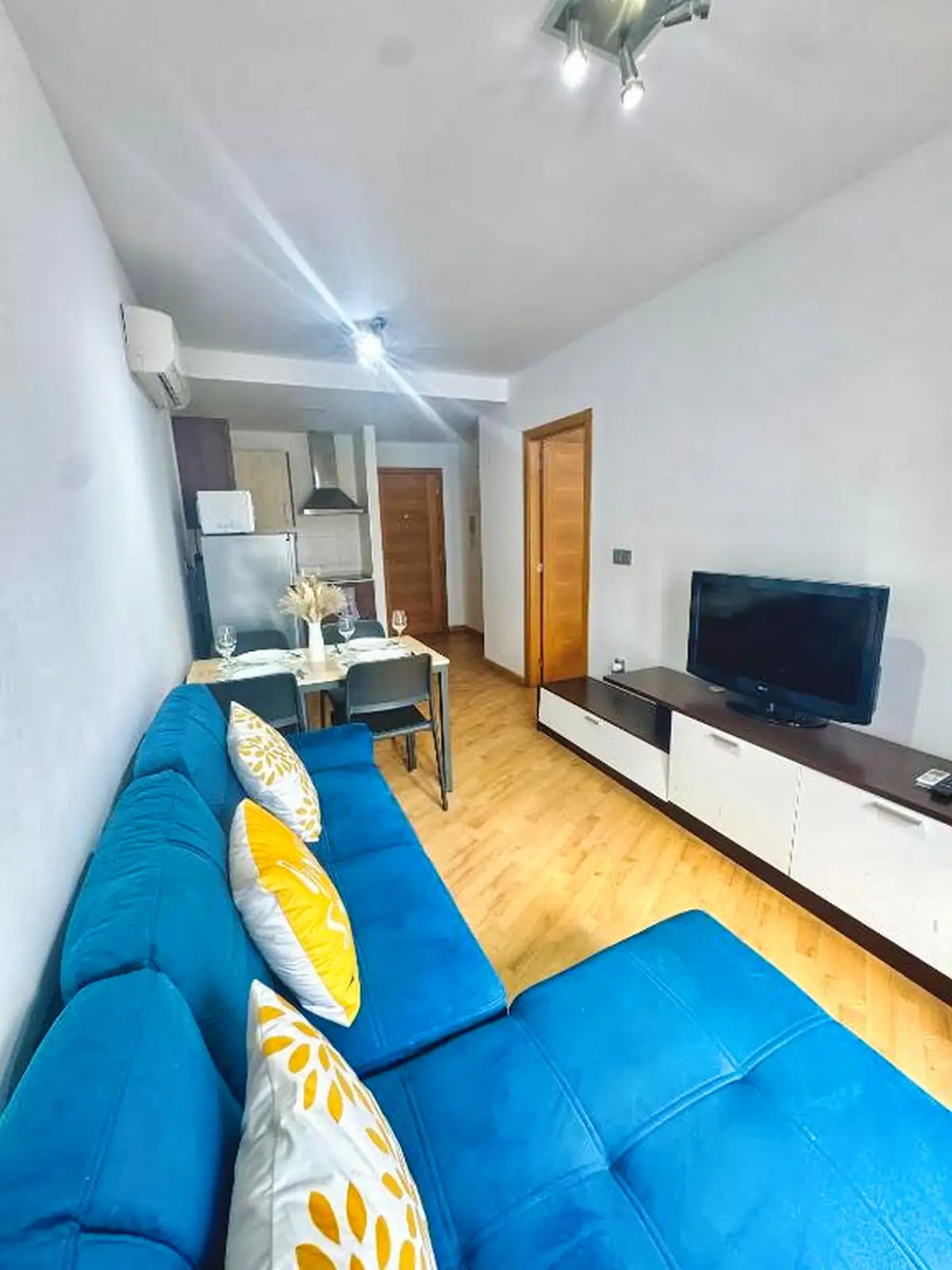 Wave Apartments