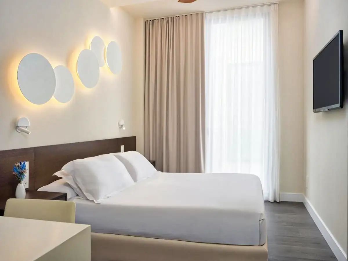 H10 Port Vell