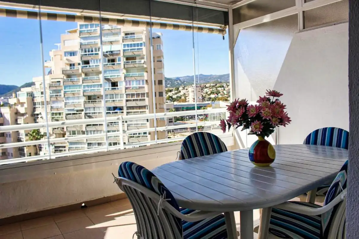 Esmeralda Apartments
