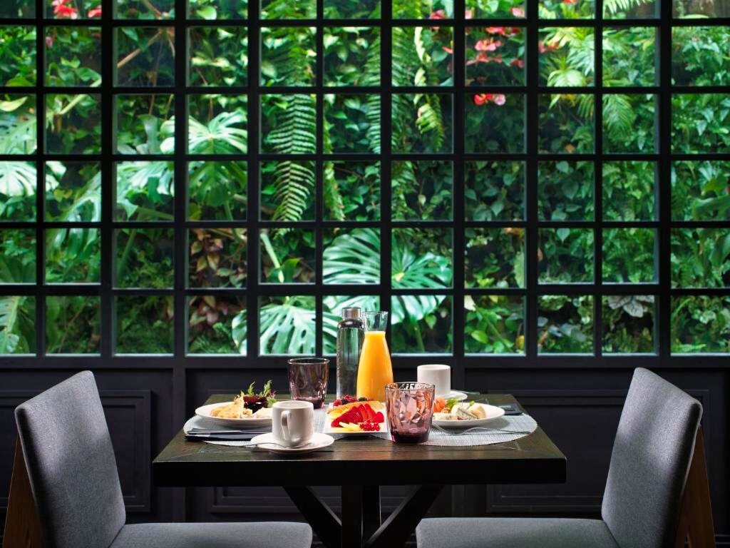 Hotel H10 Universitat