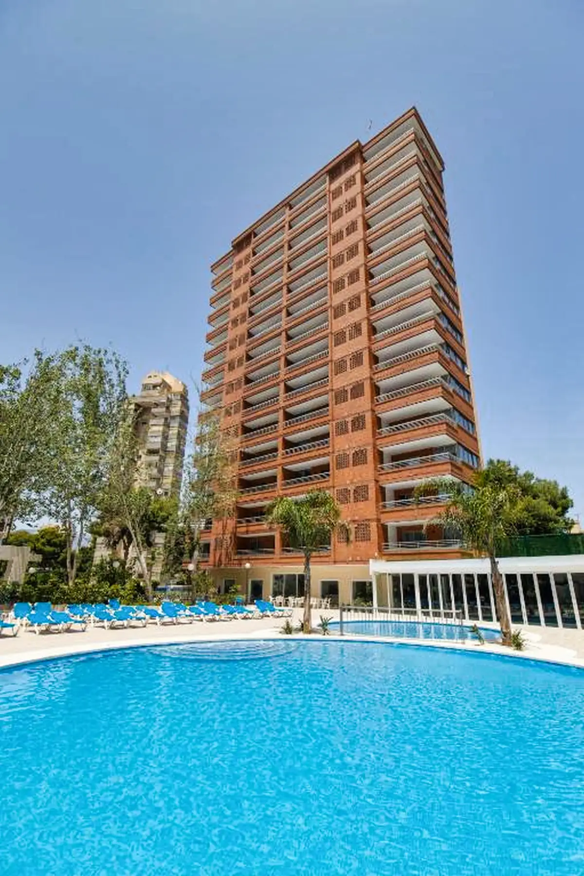 Aparthotel BCL Levante Lux