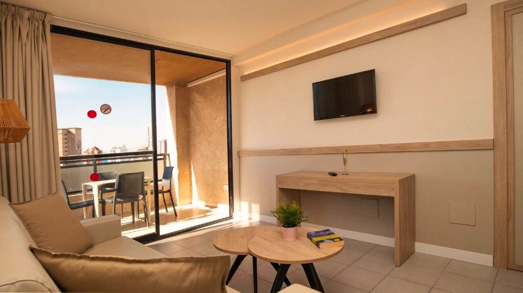 Dynastic Rooms Apartments