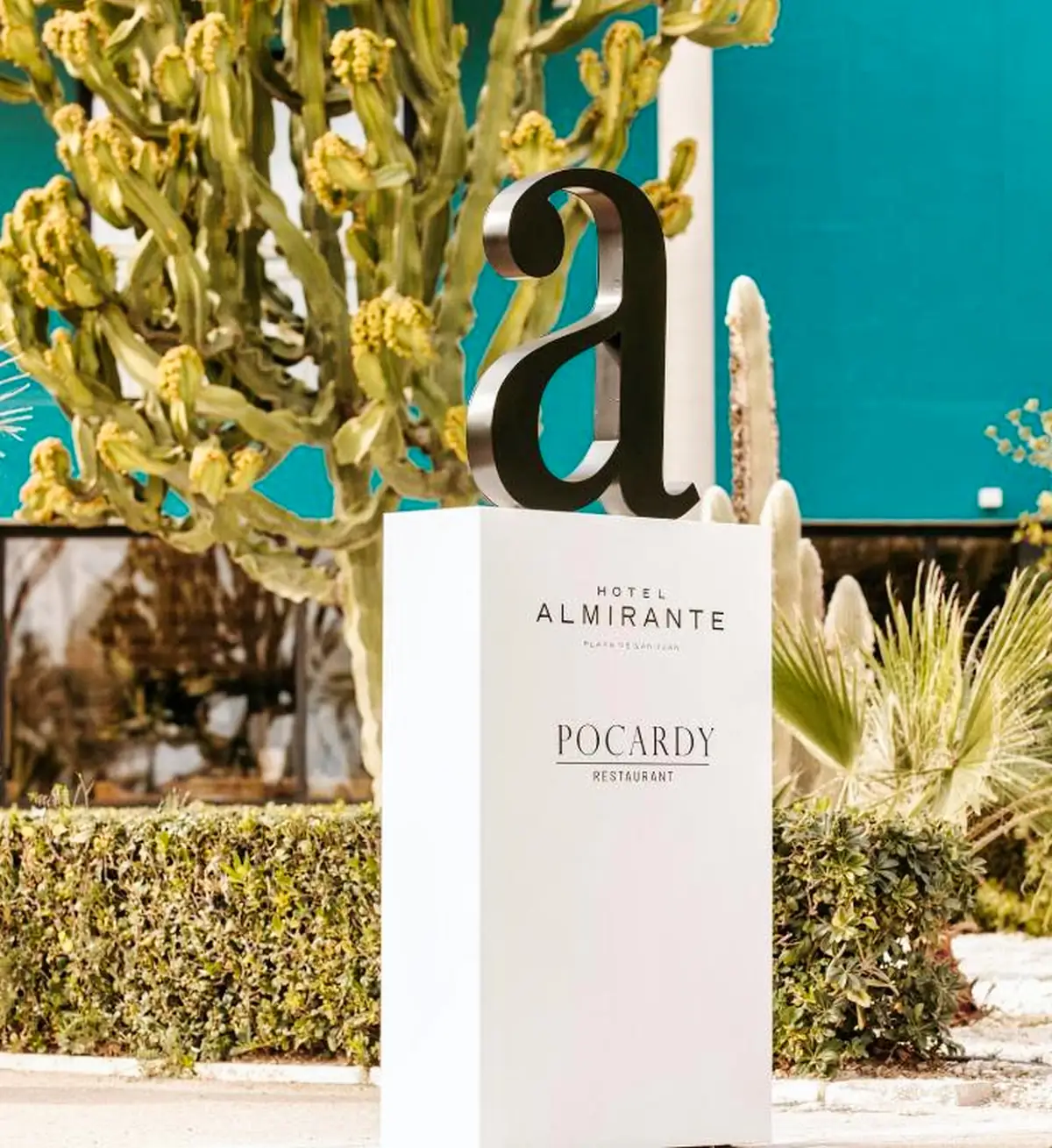 Hotel Almirante