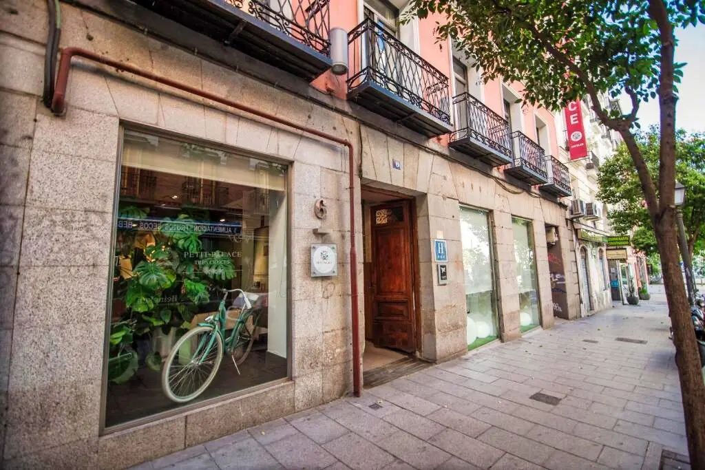 Hôtel Petit Palace Tres Cruces