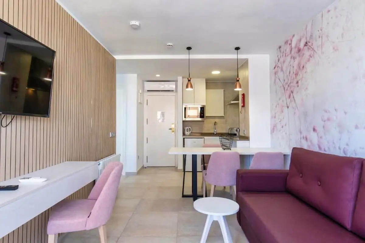 Aparthotel BCL Levante Beach