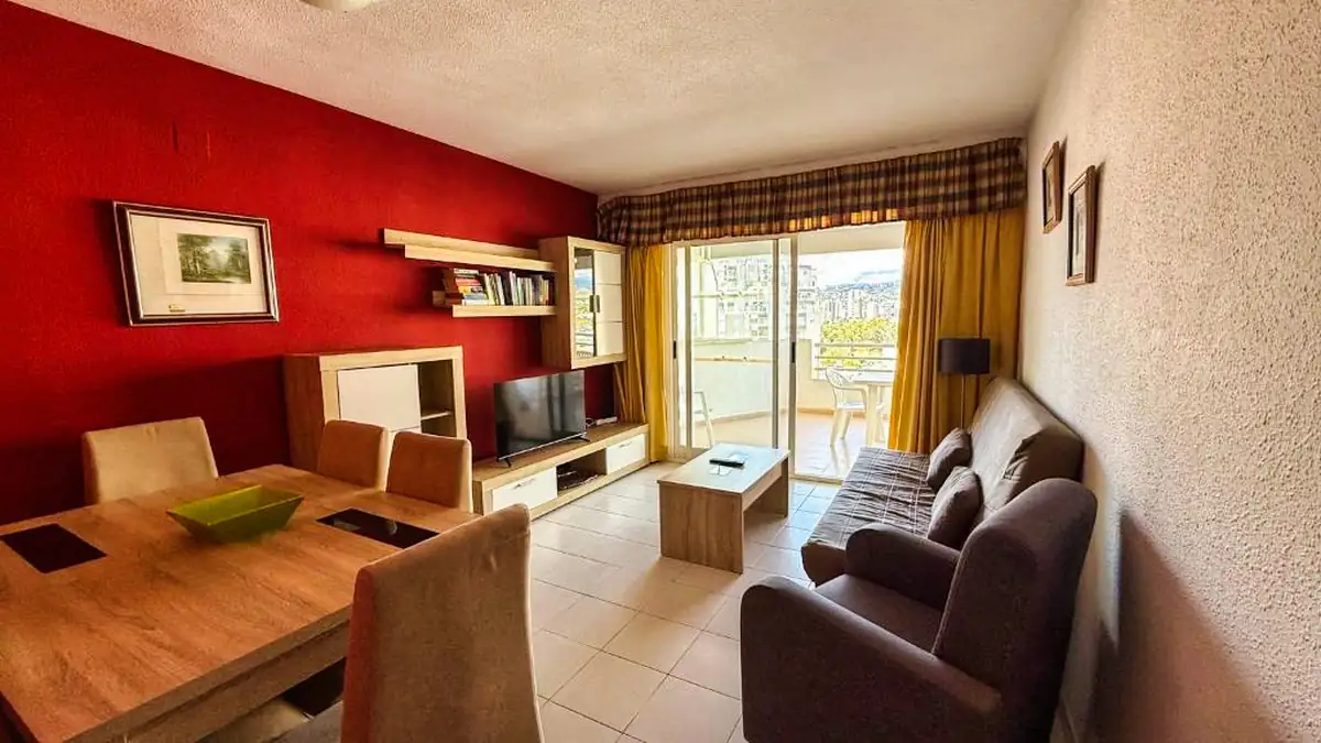 Esmeralda Apartments