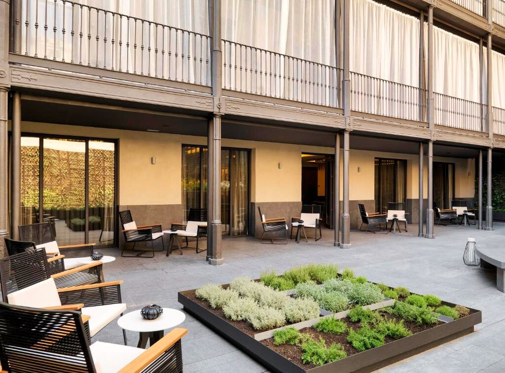 Hôtel H10 Urquinaona Plaza