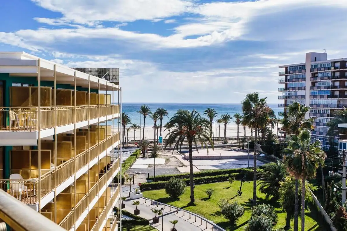 Hotel Almirante
