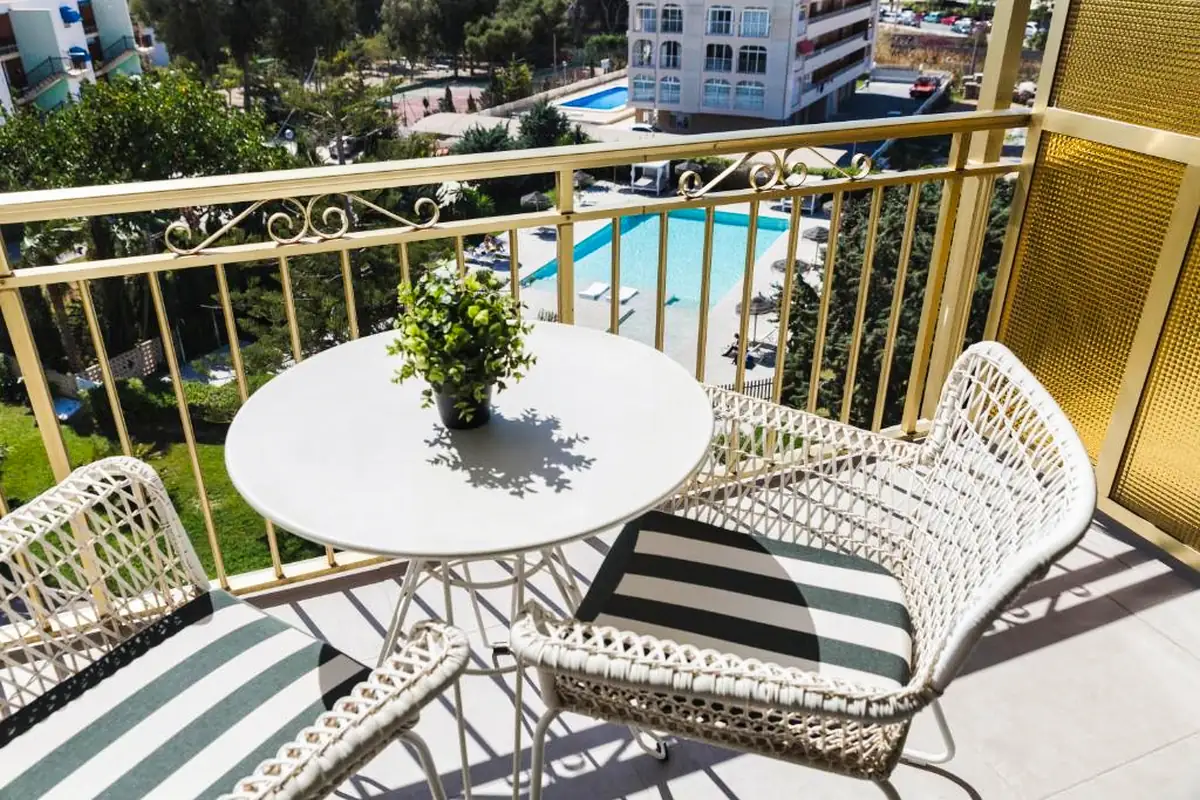 Hotel Almirante