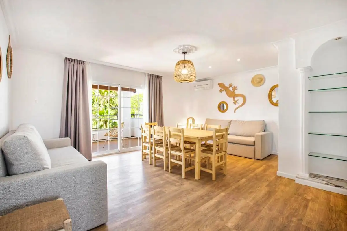 Apartamentos Los Arcos