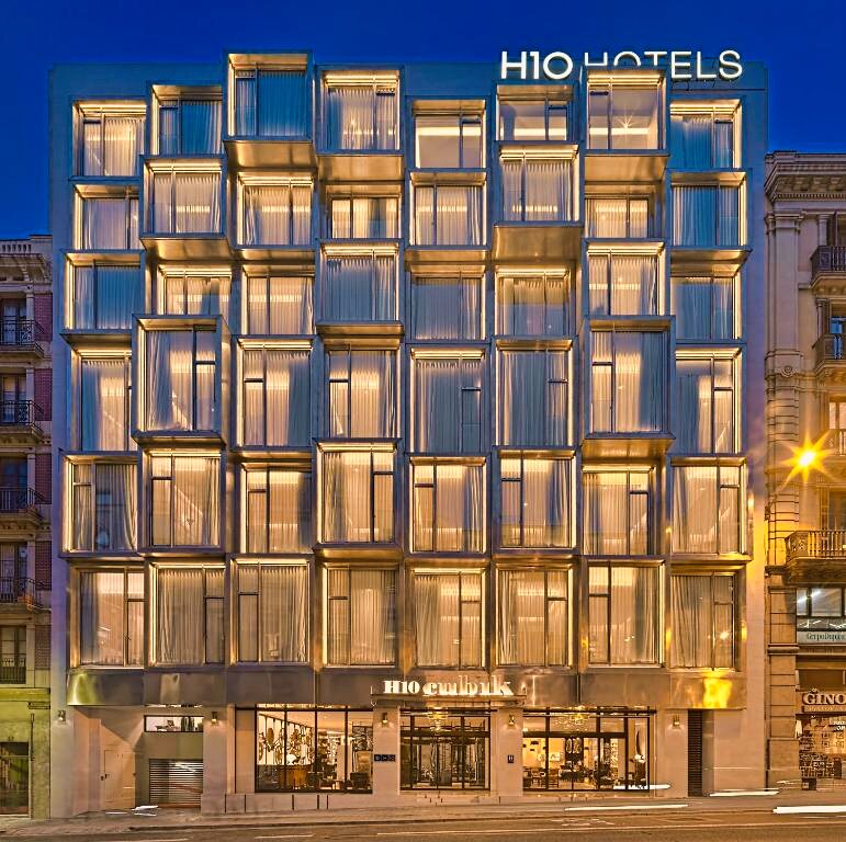 Hôtel H10 Cubik