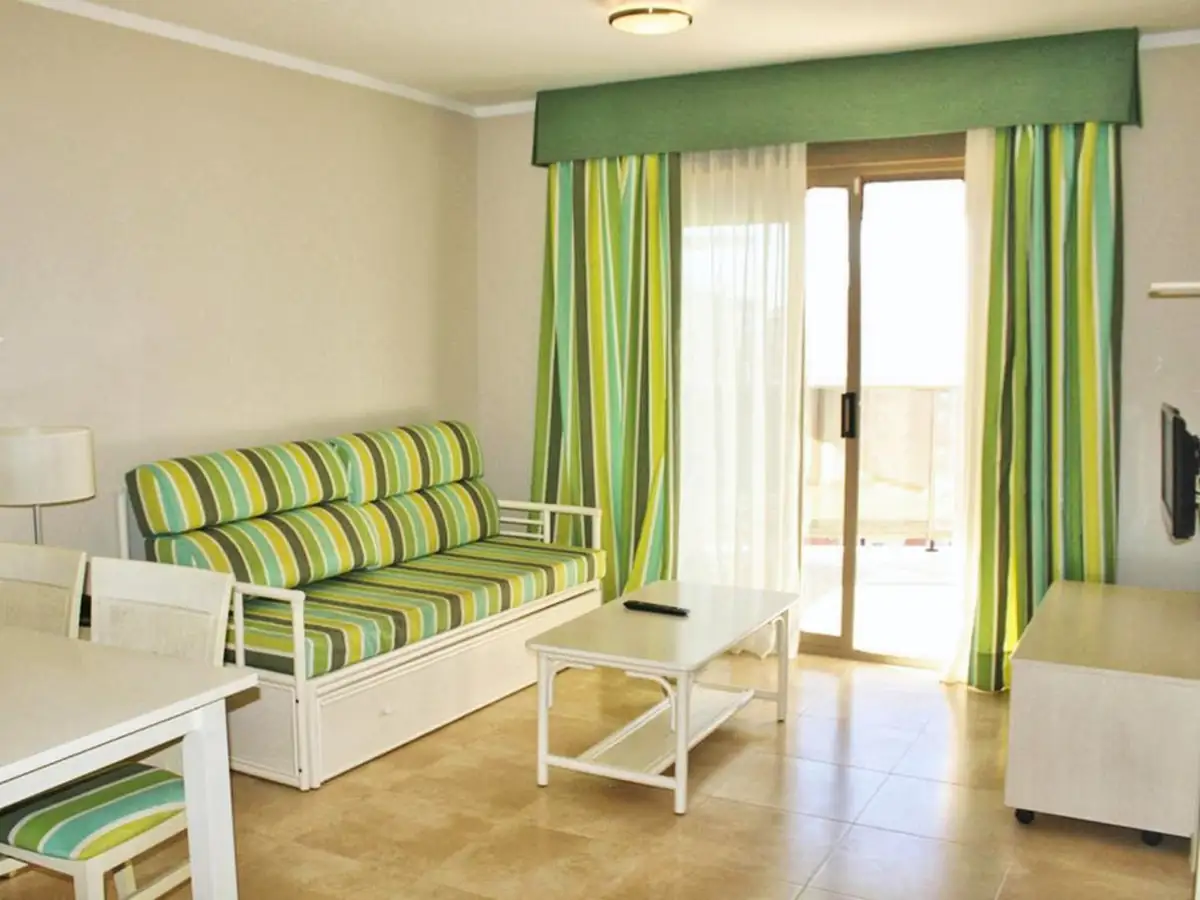 Esmeralda Suites Apartments
