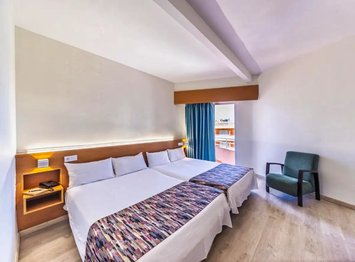 Hôtel Medsur Alone