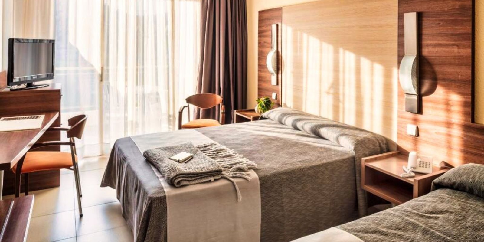 Hôtel AQUA Aquamarina à Santa Susanna Catalogne Espagne