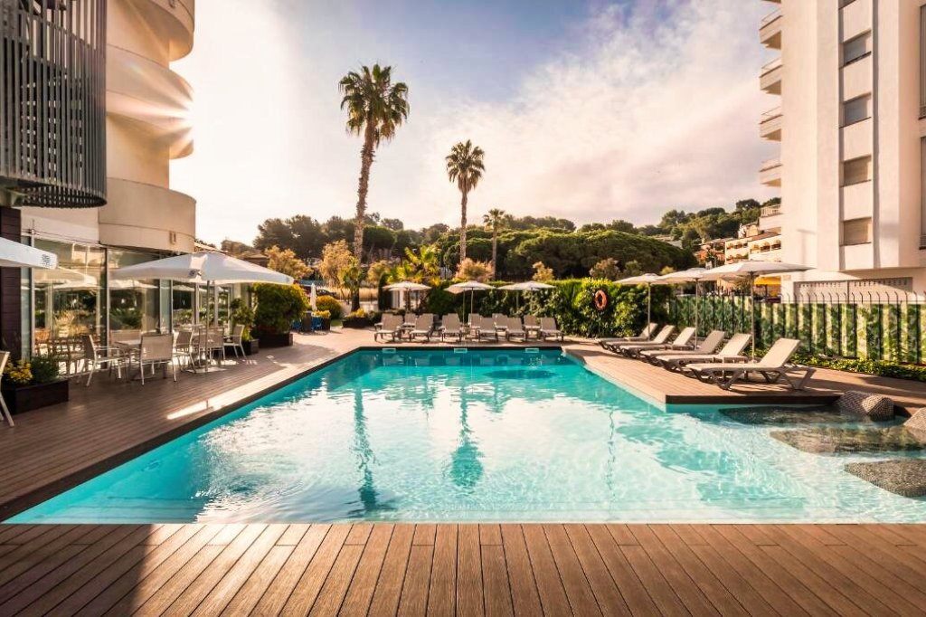 Hôtel Alegria Fenals Mar