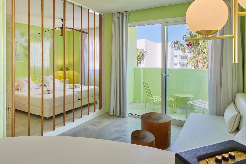 Tropicana Ibiza Suites - Adults Only