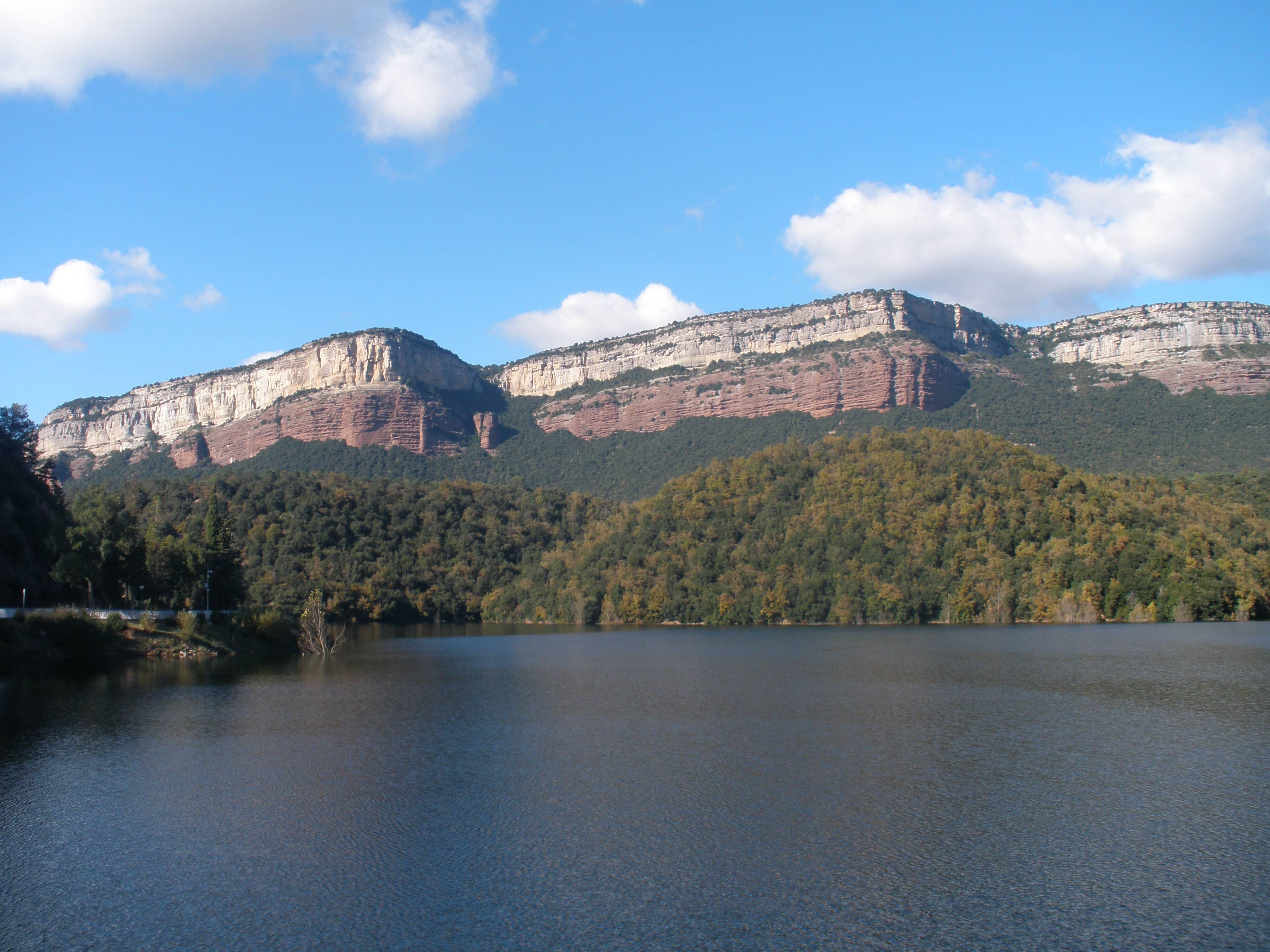 Lac-réservoir de Sau