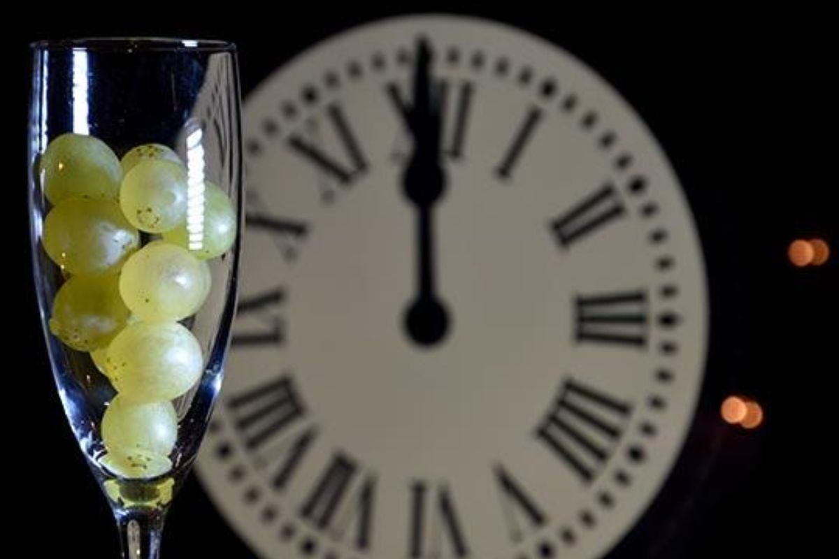 12 Raisins à Minuit